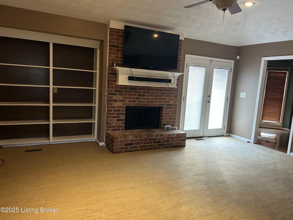 Photo of 10308 Long Home Rd, Louisville, KY 40291 (MLS # 1704375)