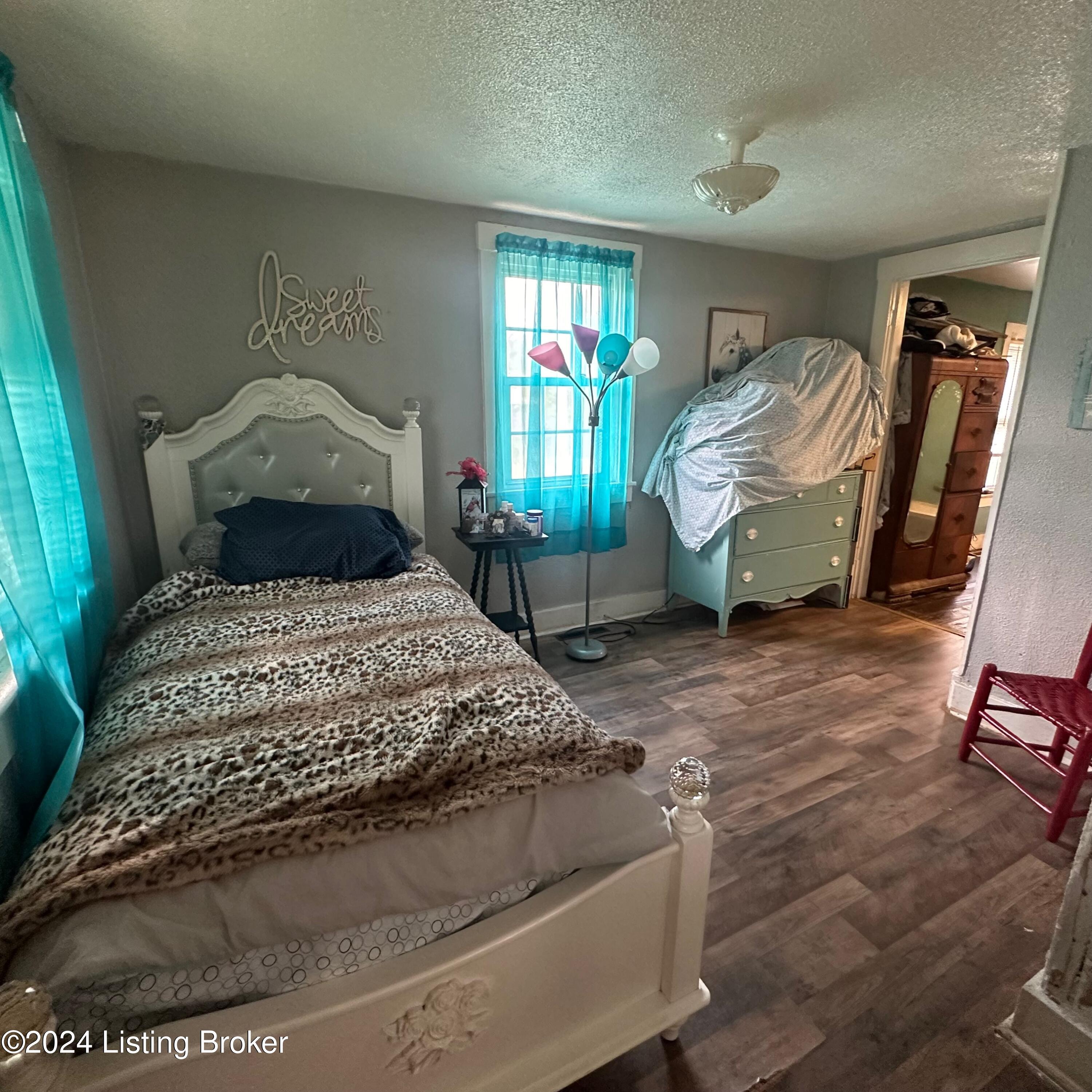 8800 W Manslick Rd, Louisville, Kentucky image 25
