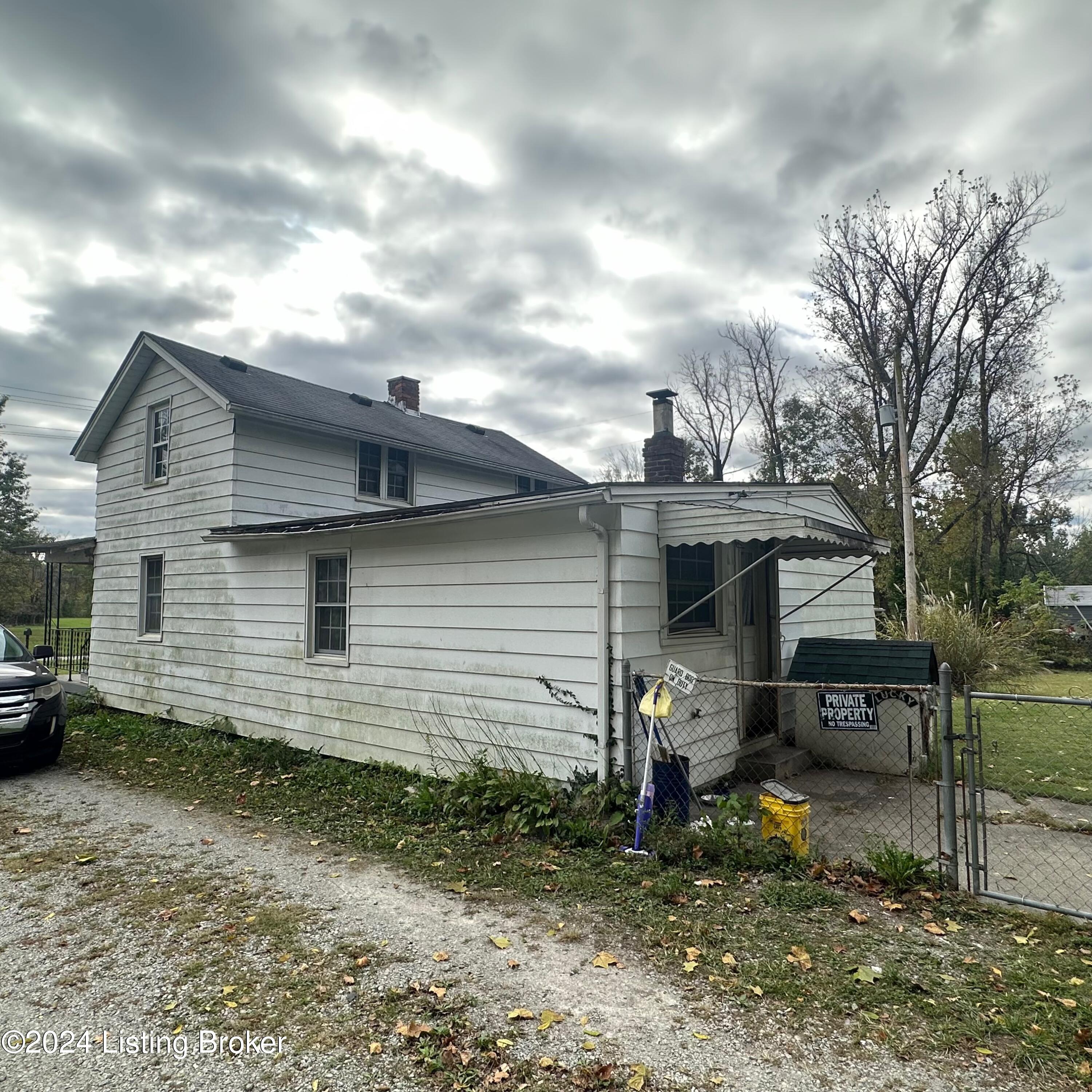 8800 W Manslick Rd, Louisville, Kentucky image 4