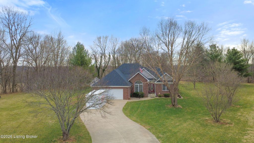 Photo of 1157 Foxfire Rd, Bardstown, KY 40004 (MLS # 1710588)