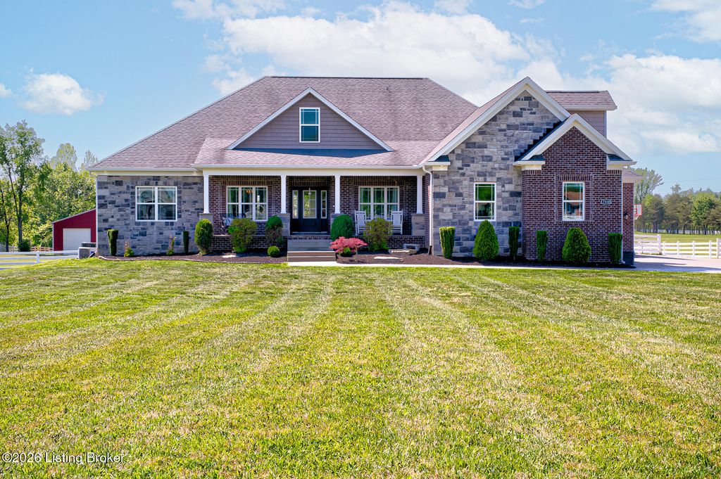 Photo of 7310 Mount Washington Rd, Louisville, KY 40229 (MLS # 1715522)