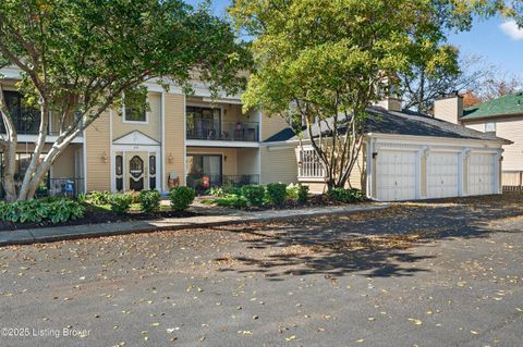 Photo of 816 Washburn Ave #APT 9, Louisville, KY 40222 (MLS # 1701527)