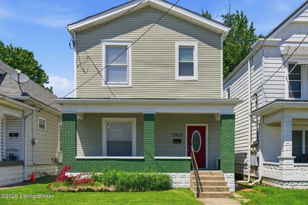 Photo of 2923 W Market St, Louisville, KY 40212 (MLS # 1718843)
