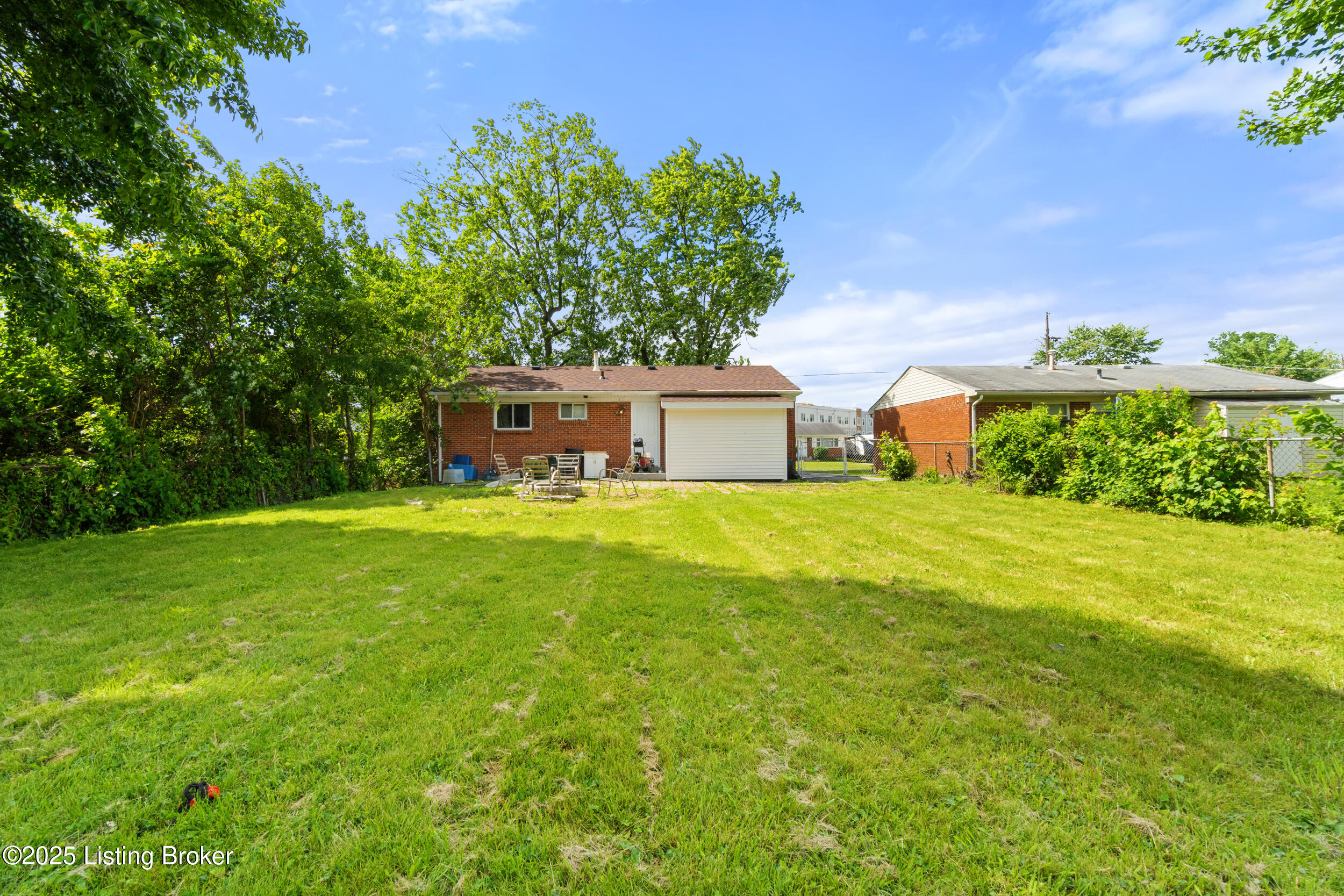 3305 Chinquapin Ln, Louisville, Kentucky image 17