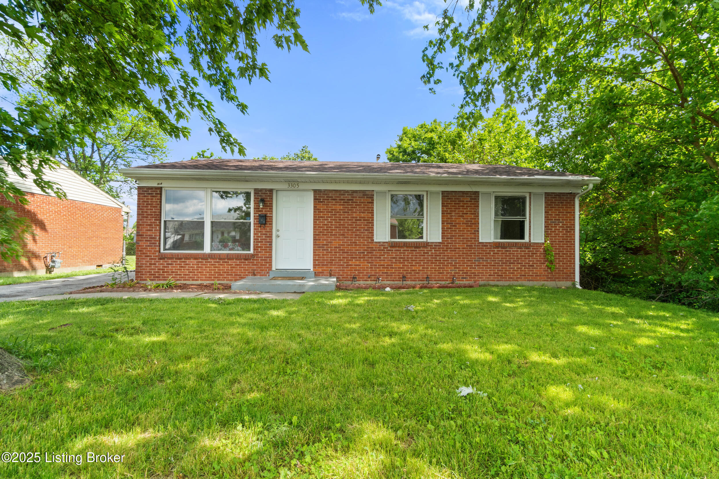 3305 Chinquapin Ln, Louisville, Kentucky image 2