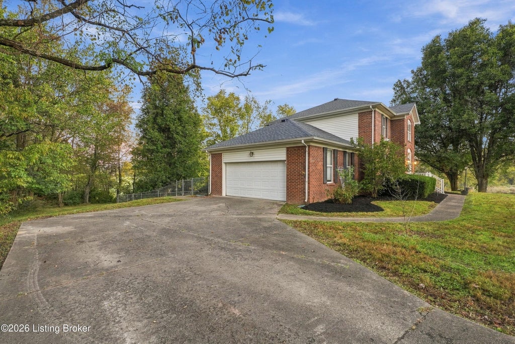 Photo of 5665 Zaring Mill Rd, Shelbyville, KY 40065 (MLS # 1732466)