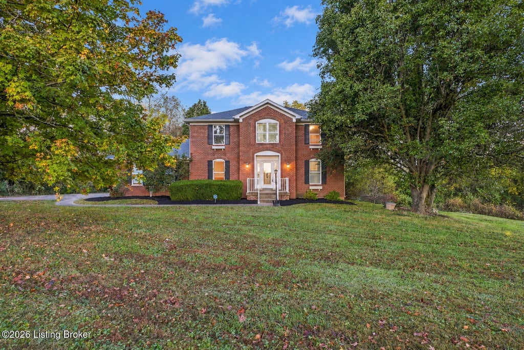 Photo of 5665 Zaring Mill Rd, Shelbyville, KY 40065 (MLS # 1732466)