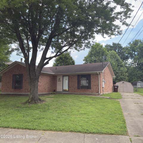 Homes For Sale - 6623 Holly Lake Dr<br/> Louisville, KY 40291