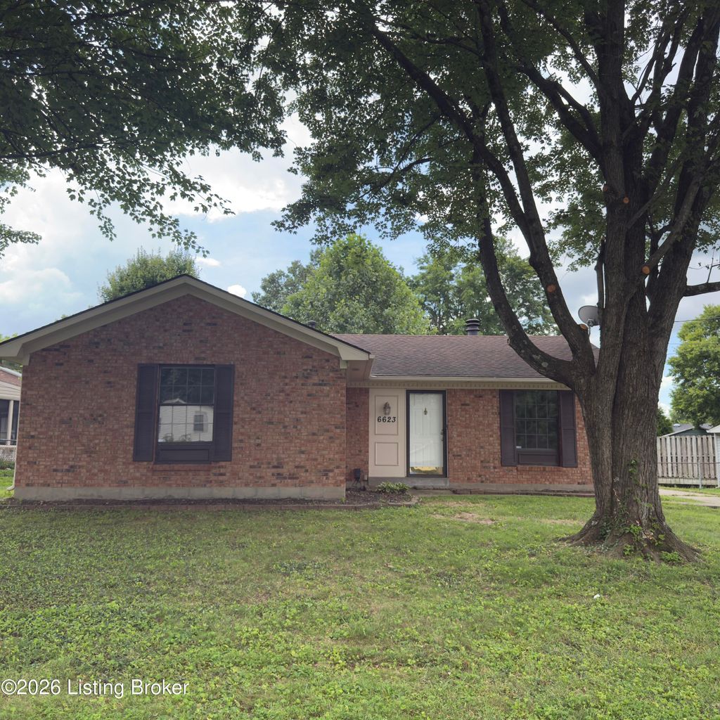 Photo of 6623 Holly Lake Dr, Louisville, KY 40291 (MLS # 1723567)