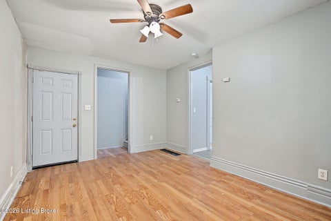 Tiny photo for 1114 S Shelby St, Louisville, KY 40203 (MLS # 1728945)