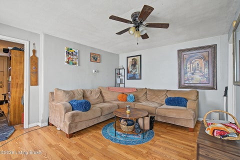 Tiny photo for 1114 S Shelby St, Louisville, KY 40203 (MLS # 1728945)