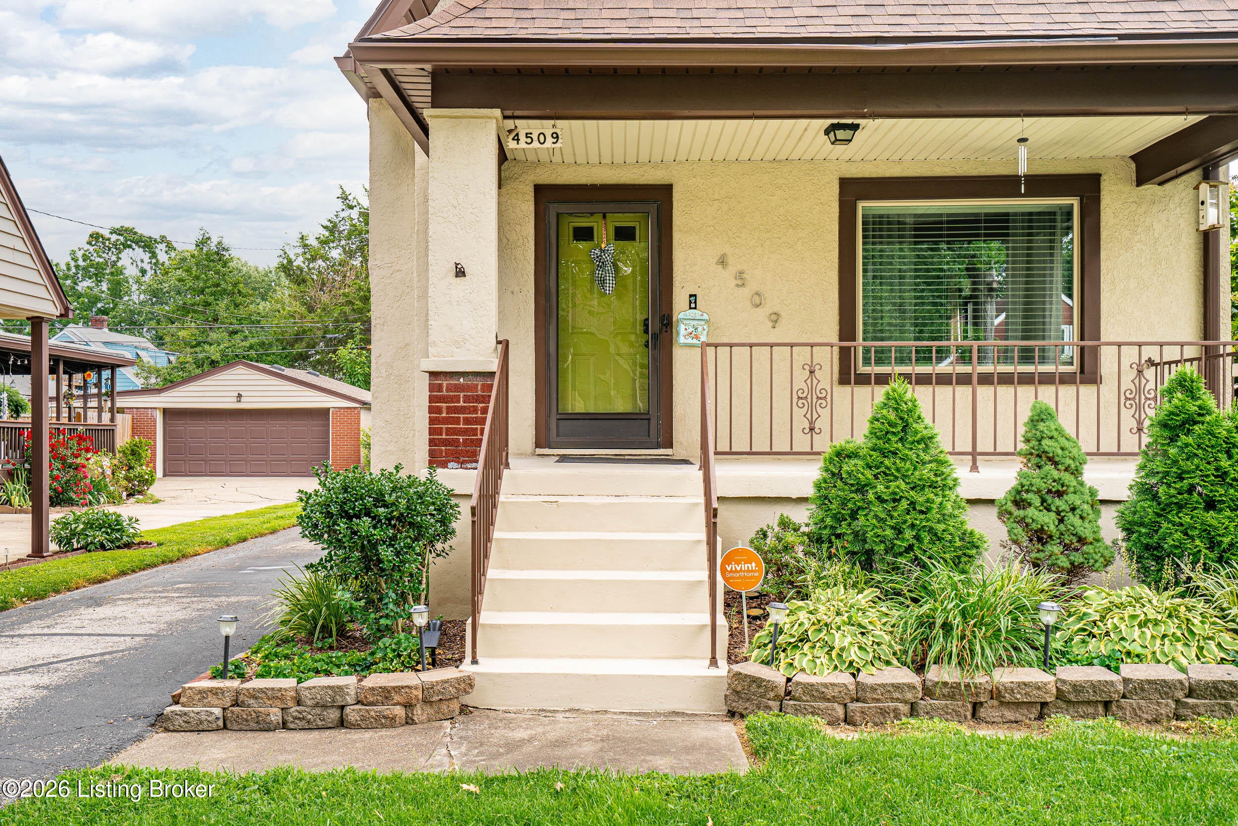 4509 Meridale Ave - Photo 2