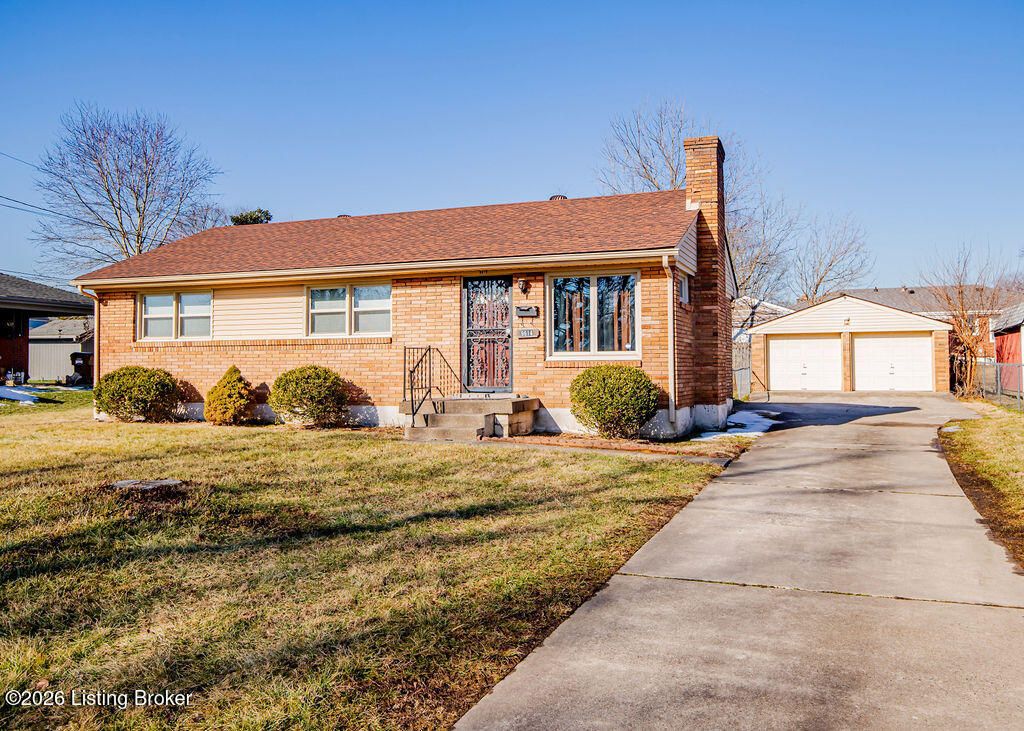 Photo of 9614 Blaze Way, Louisville, KY 40272 (MLS # 1709309)