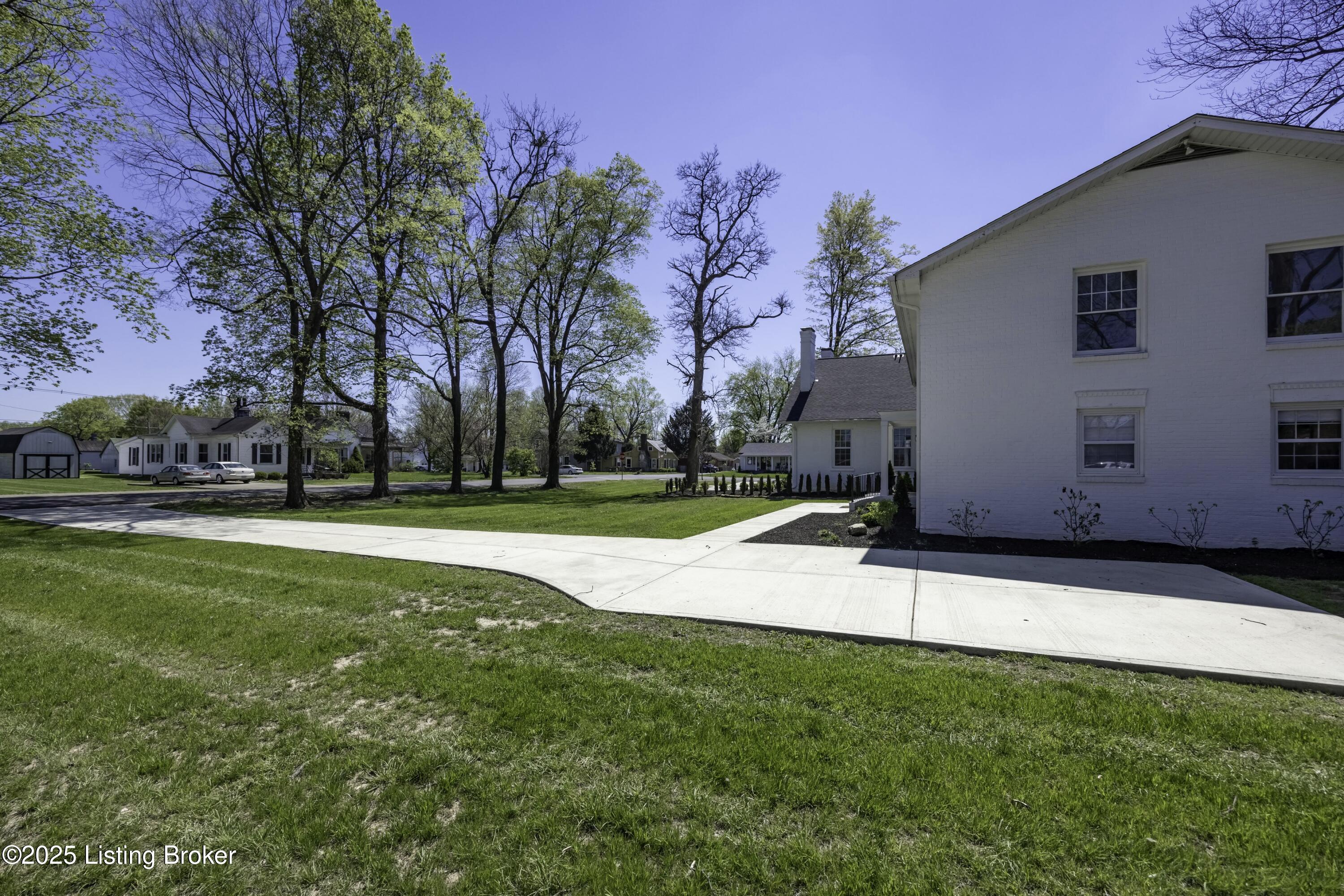 116 E John Fitch Ave, Bardstown, Kentucky image 5