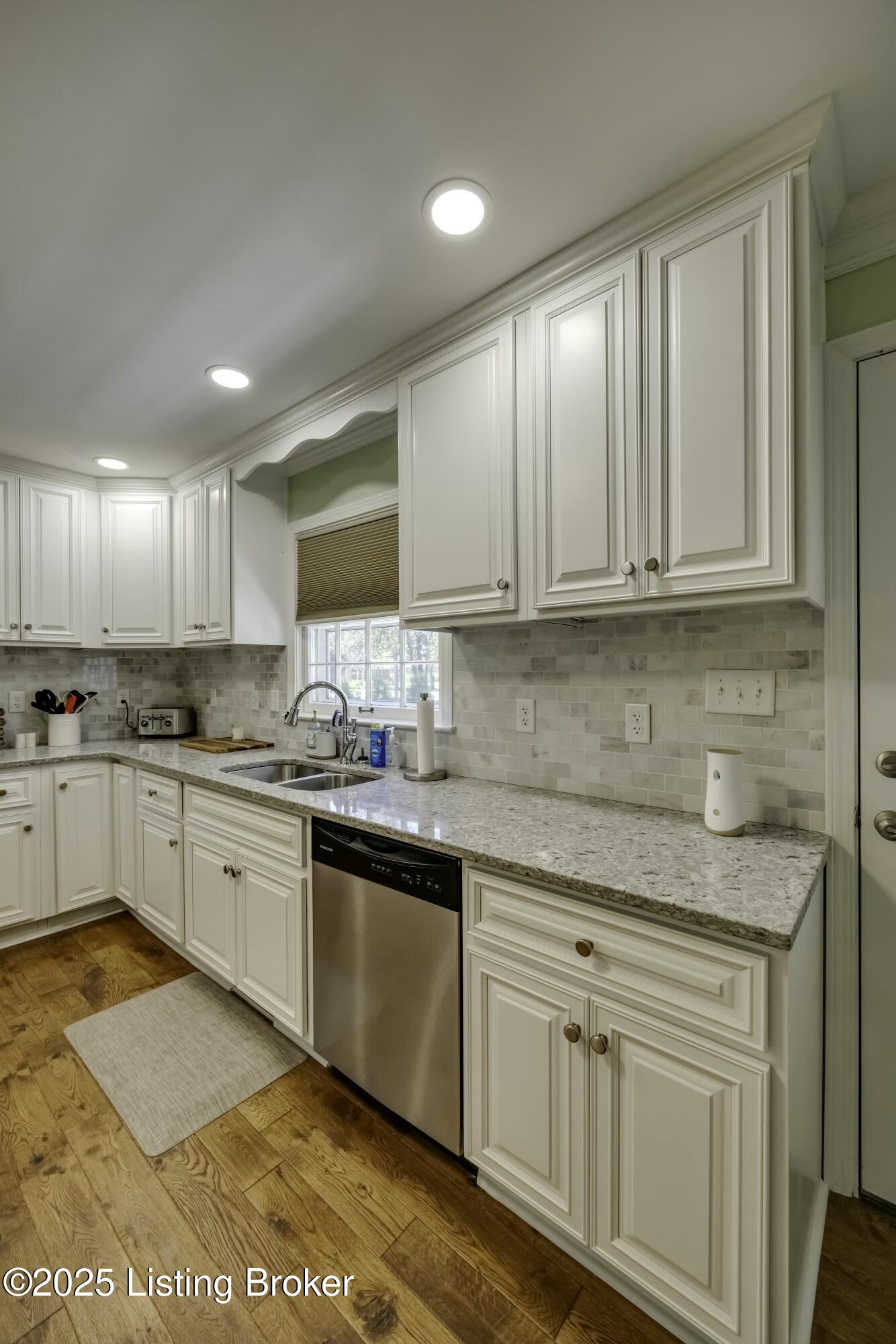 116 E John Fitch Ave, Bardstown, Kentucky image 27