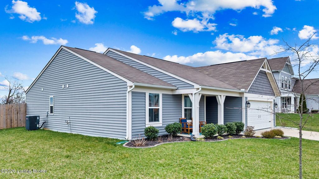Photo of 139 Ruby Farm Dr, Mt Washington, KY 40047 (MLS # 1718441)