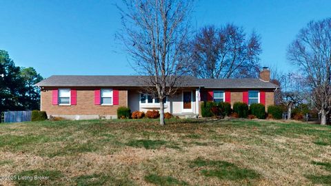 Photo of 254 Oakridge Ct, Mt Washington, KY 40047 (MLS # 1704238)