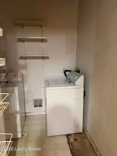 Tiny photo for 1033 E Saint Catherine St, Louisville, KY 40204 (MLS # 1729633)