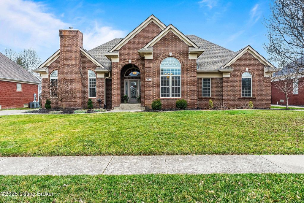 Photo of 507 Gablewood Cir, Louisville, KY 40245 (MLS # 1707354)