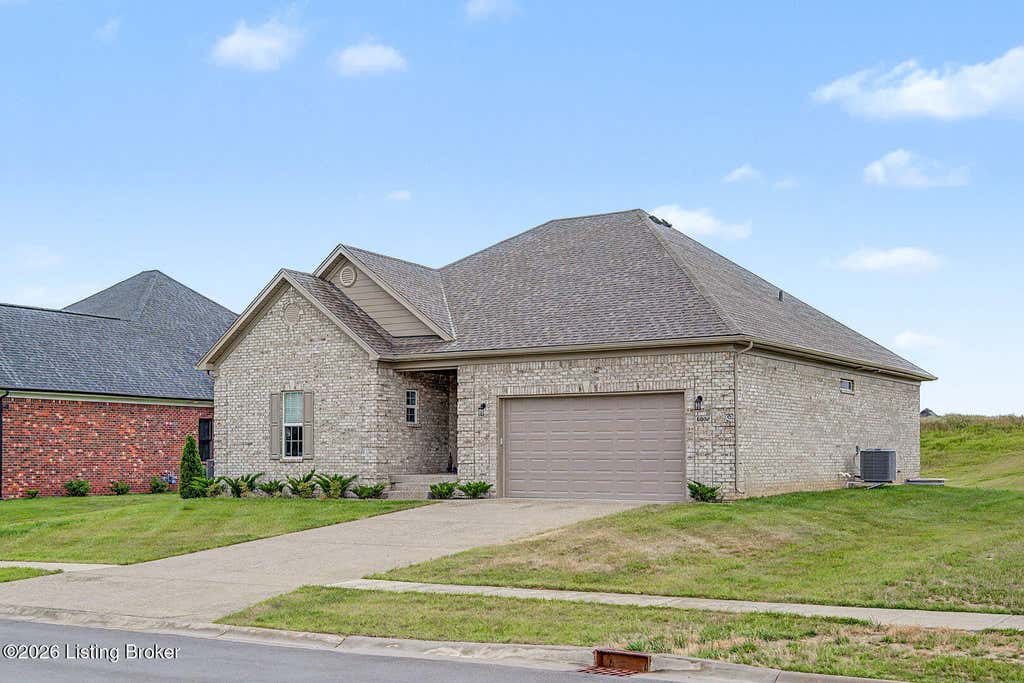 Photo of 6802 Hawley View Ct, Crestwood, KY 40014 (MLS # 1720914)