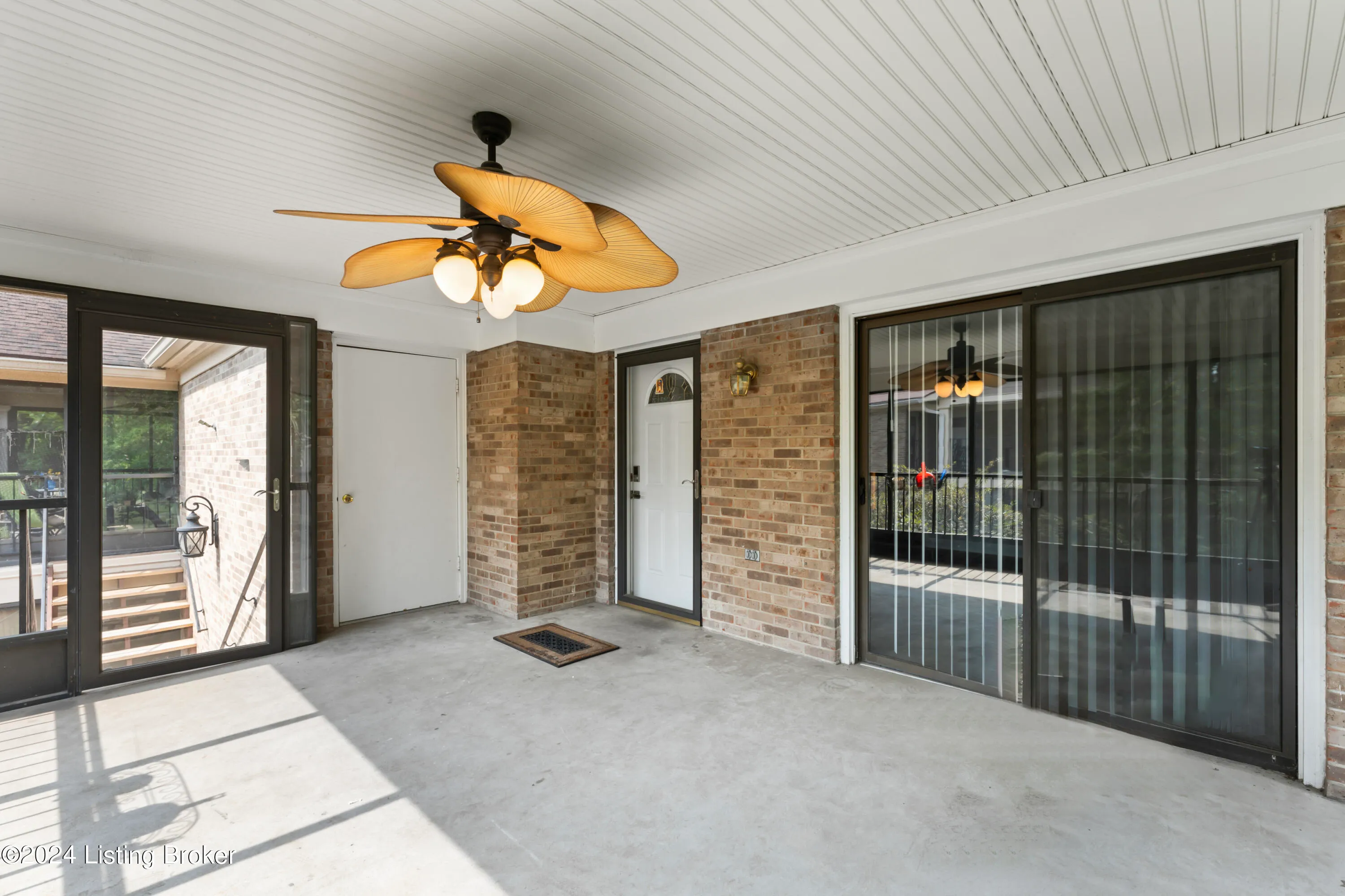 Louisville, Kentucky 40223, United States, 2 Bedrooms Bedrooms, ,2 BathroomsBathrooms,Residential,Active,139962