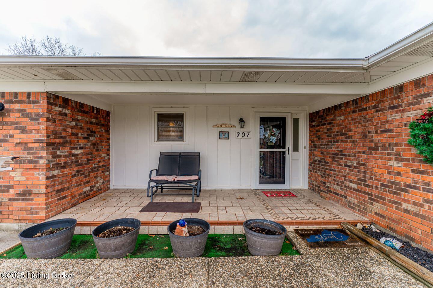797 Donna Ct, Radcliff, Kentucky image 4