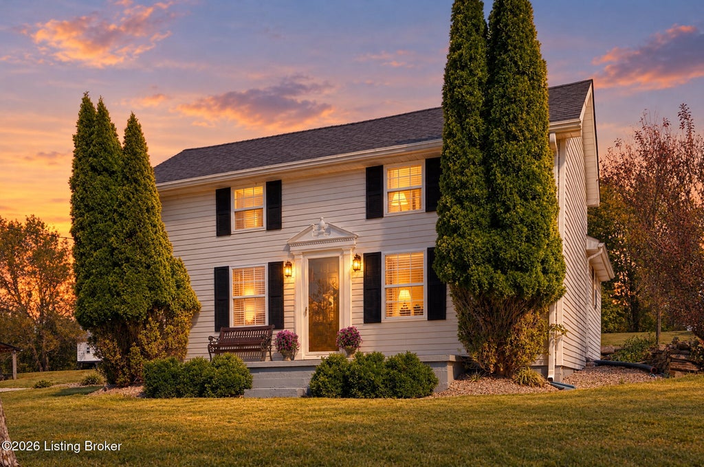 Photo of 7386 Mt Eden Rd, Shelbyville, KY 40065 (MLS # 1731016)