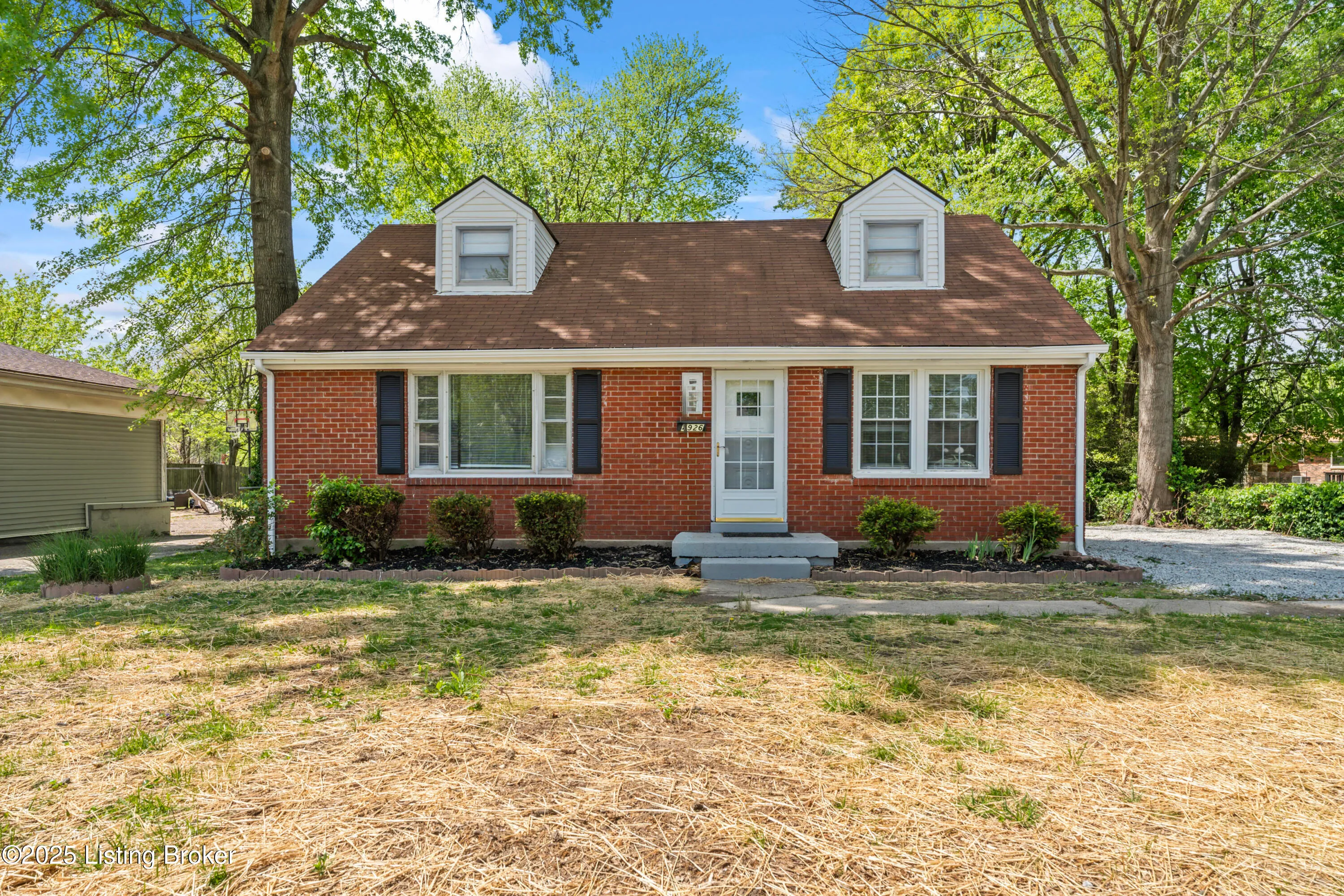 Louisville, Kentucky 40219, United States, 4 Bedrooms Bedrooms, ,2 BathroomsBathrooms,Residential,Active,116691