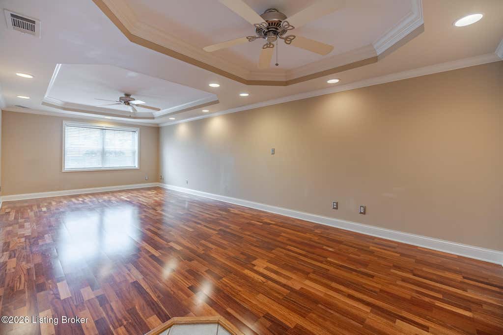 Photo of 332 El Conquistador Pl, Louisville, KY 40220 (MLS # 1720858)