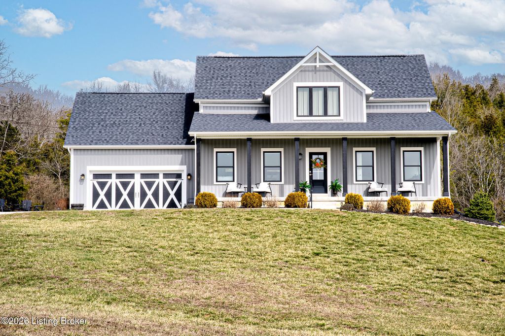 Photo of 1010 Ashford Ln, Coxs Creek, KY 40013 (MLS # 1710227)