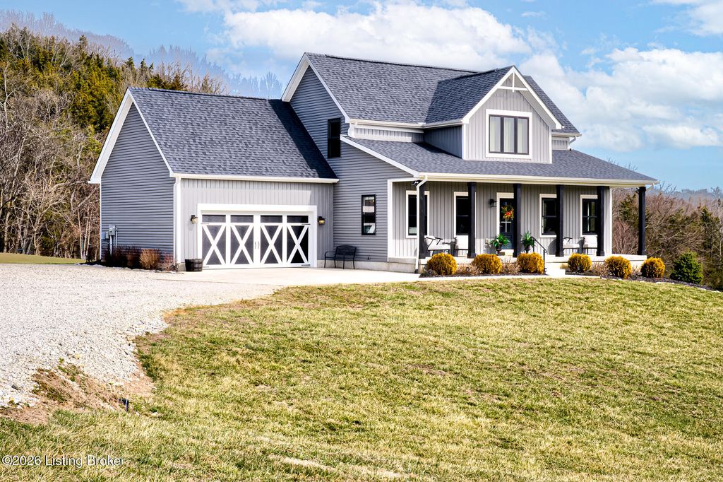 Photo of 1010 Ashford Ln, Coxs Creek, KY 40013 (MLS # 1710227)