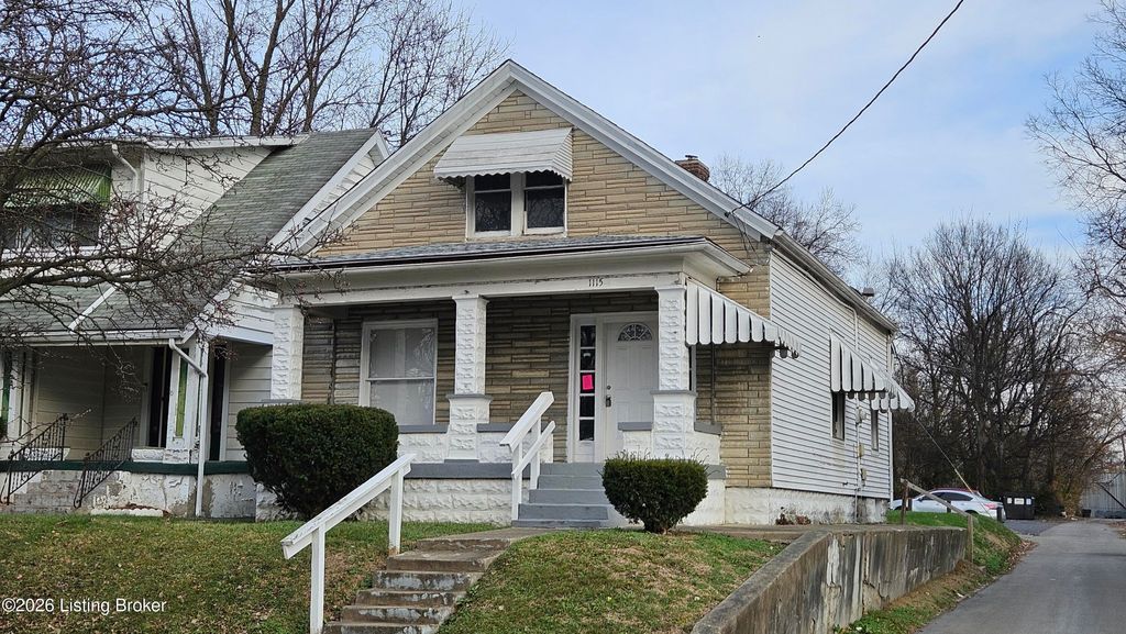 Photo of 1115 S 32nd St, Louisville, KY 40211 (MLS # 1706123)