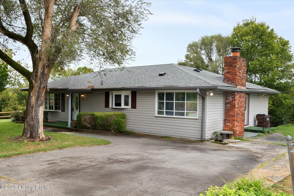 Photo of 48 Sulphur Rd, New Castle, KY 40050 (MLS # 1729023)