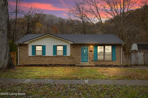 Photo of 11719 Pond Creek Dr, Louisville, KY 40272 (MLS # 1703905)