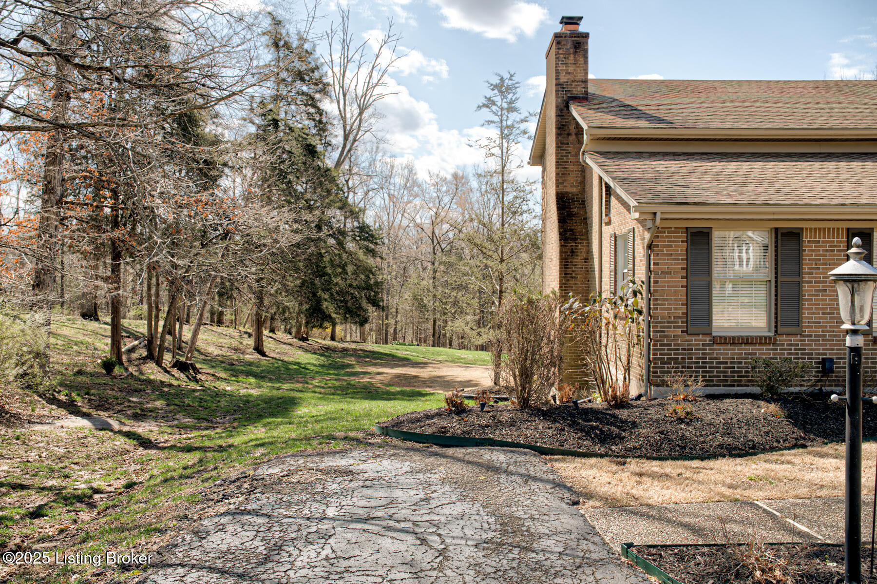 1014 Old Mill Stream Ln, Shepherdsville, Kentucky image 39