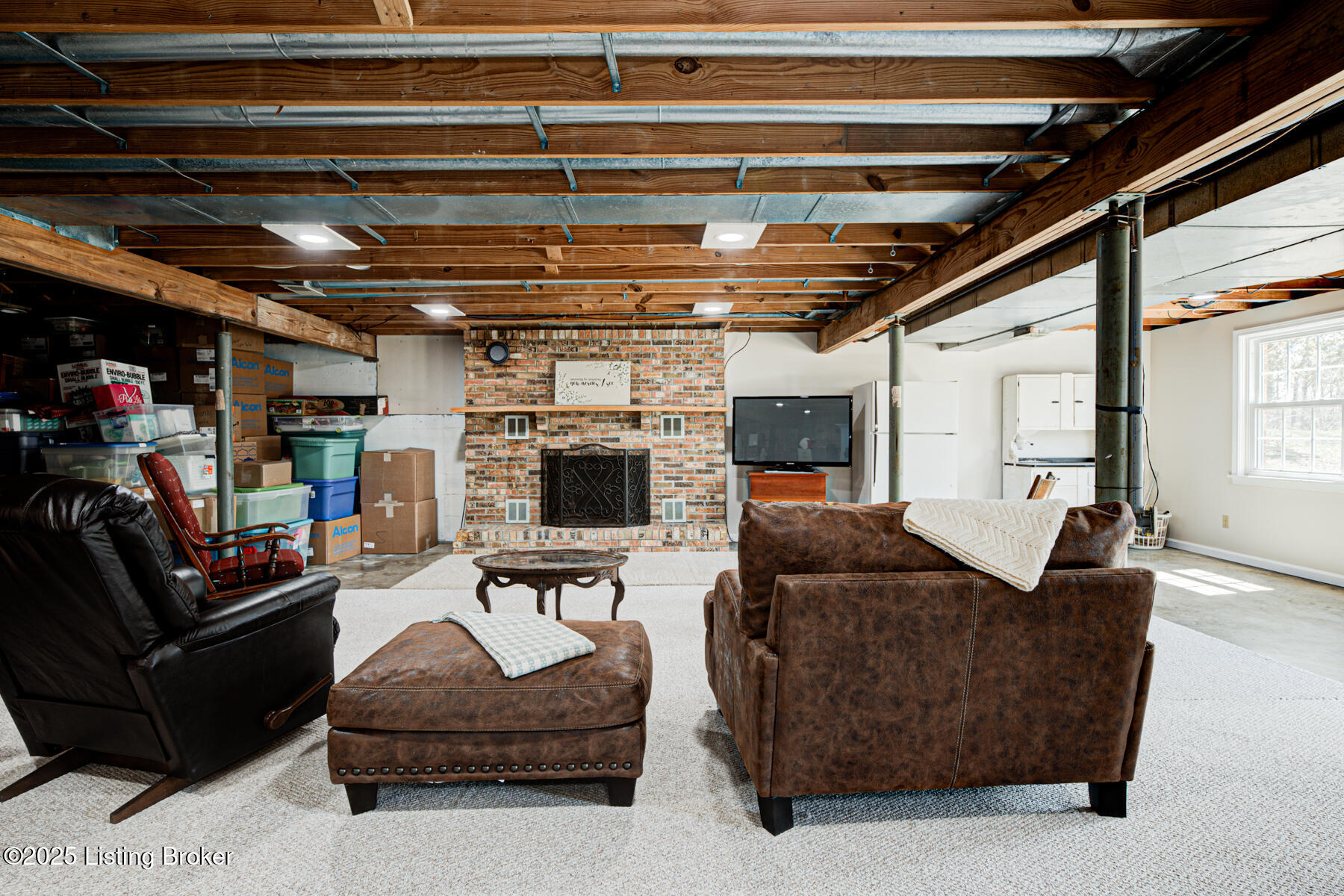 1014 Old Mill Stream Ln, Shepherdsville, Kentucky image 35