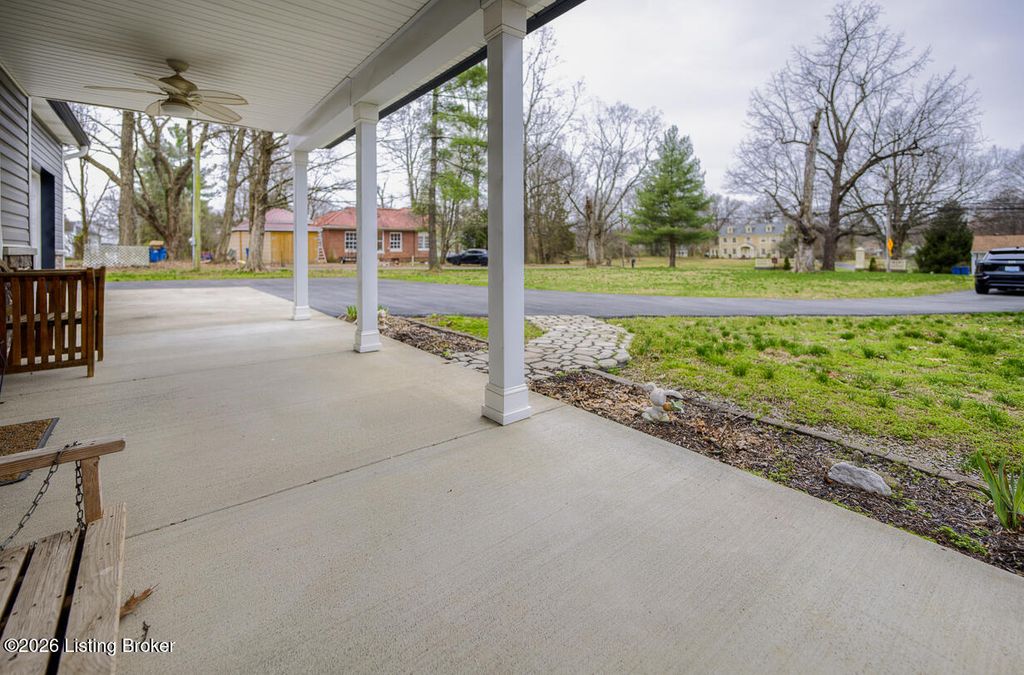 Photo of 215 S Madison Ave, Louisville, KY 40243 (MLS # 1711187)