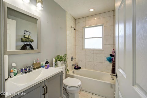 Tiny photo for 323 Meadowood Rd, Louisville, KY 40229 (MLS # 1730967)