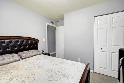 Tiny photo for 323 Meadowood Rd, Louisville, KY 40229 (MLS # 1730967)