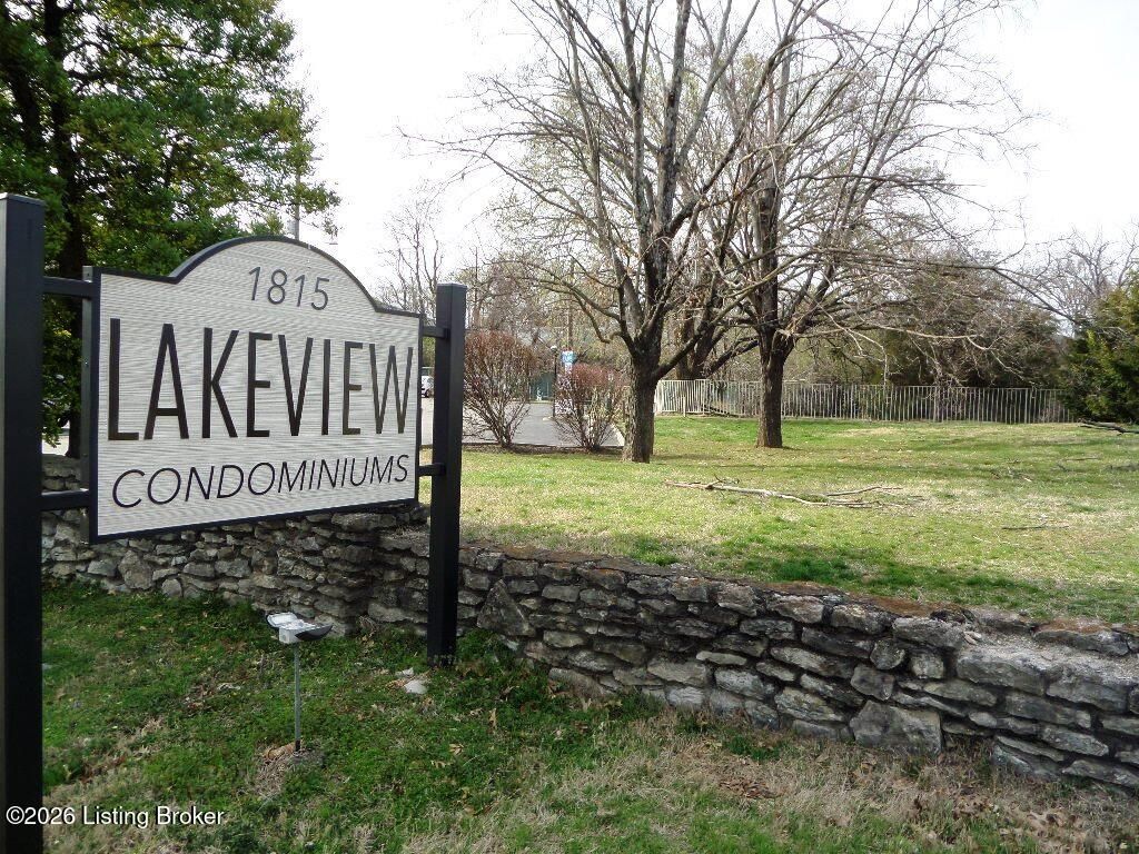 Photo of 1815 Gardiner Ln #K100, Louisville, KY 40205 (MLS # 1715105)