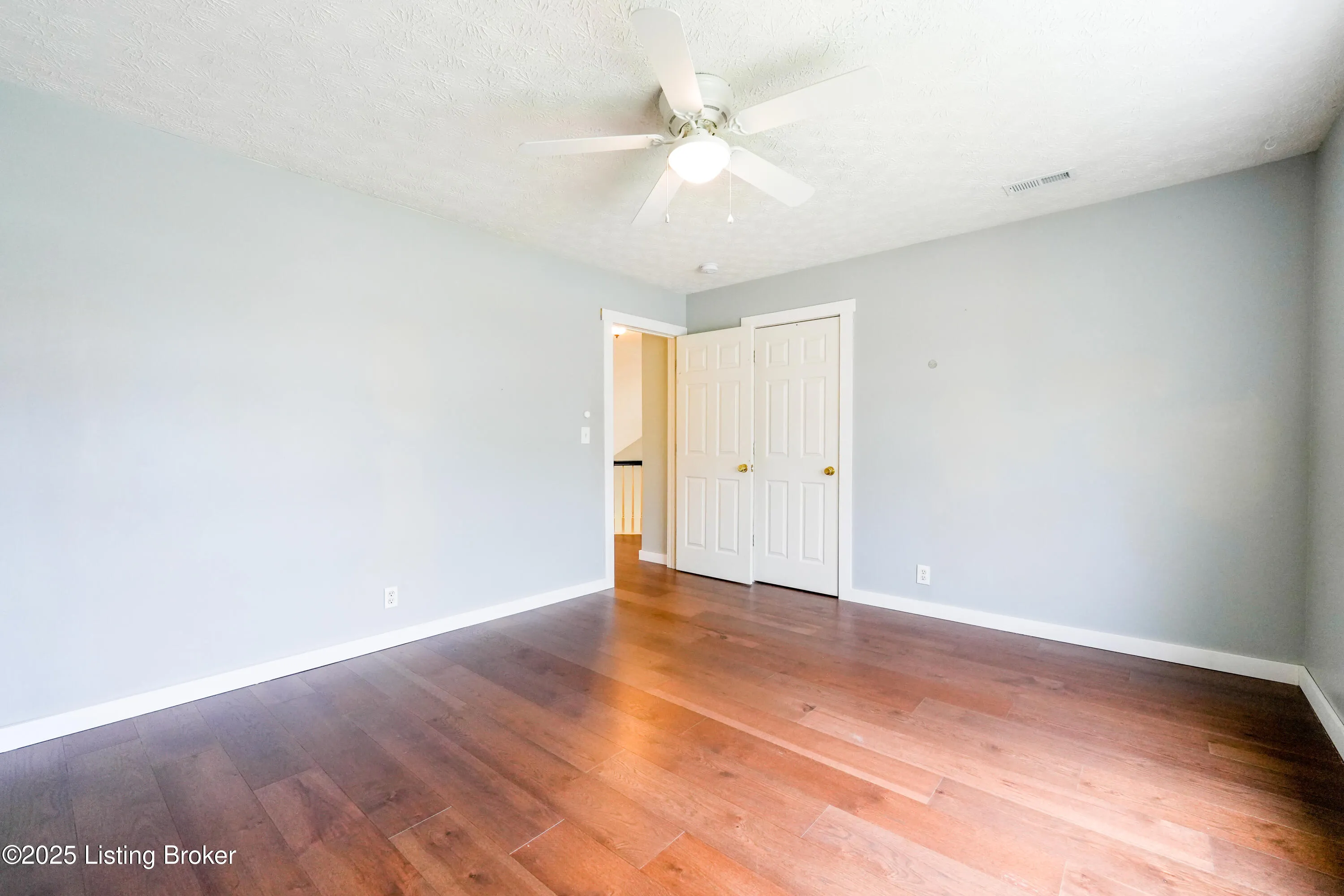 La Grange, Kentucky 40031, United States, 3 Bedrooms Bedrooms, ,3 BathroomsBathrooms,Residential,Active,108983