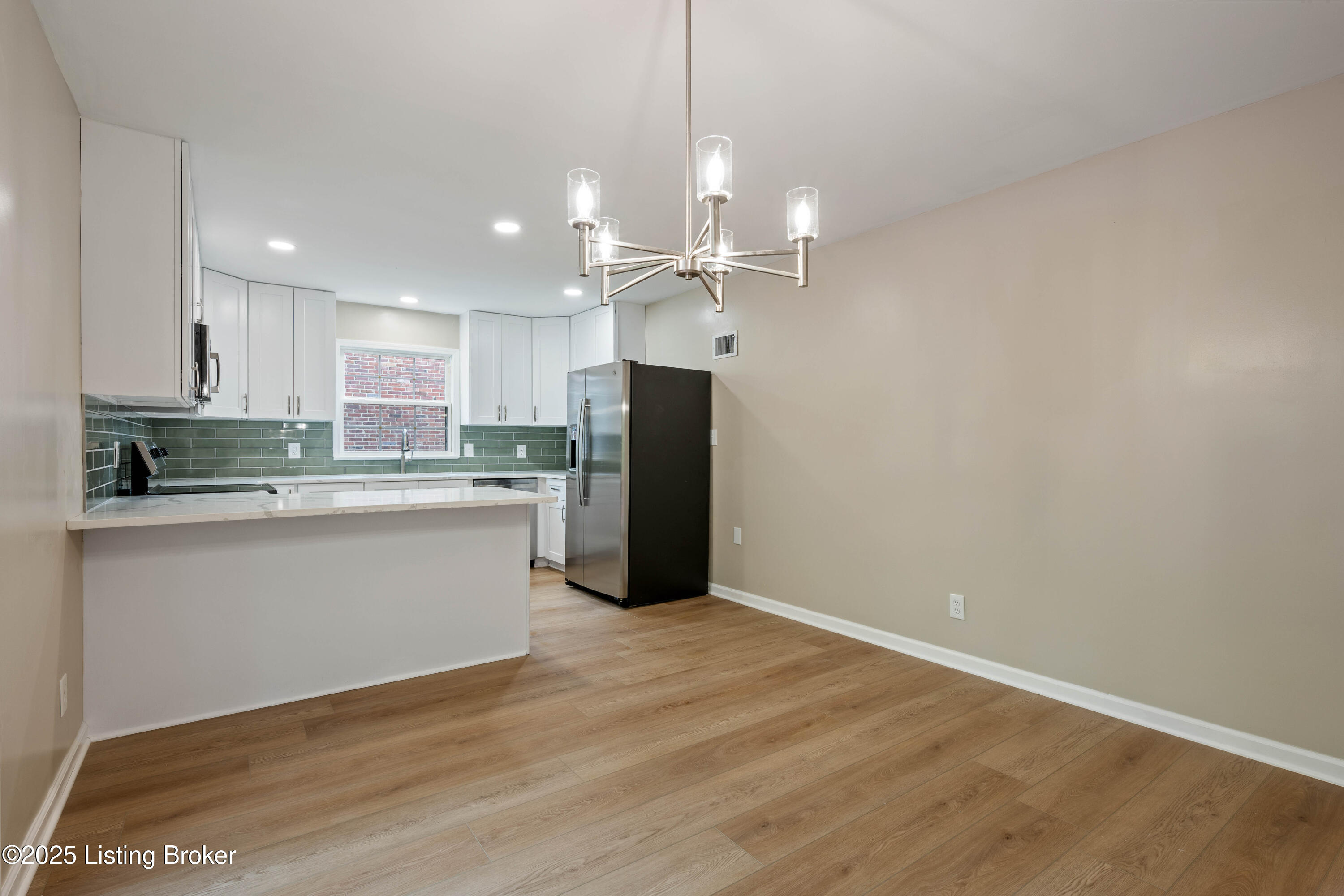 9707 Gateway Dr, Louisville, Pennsylvania image 18