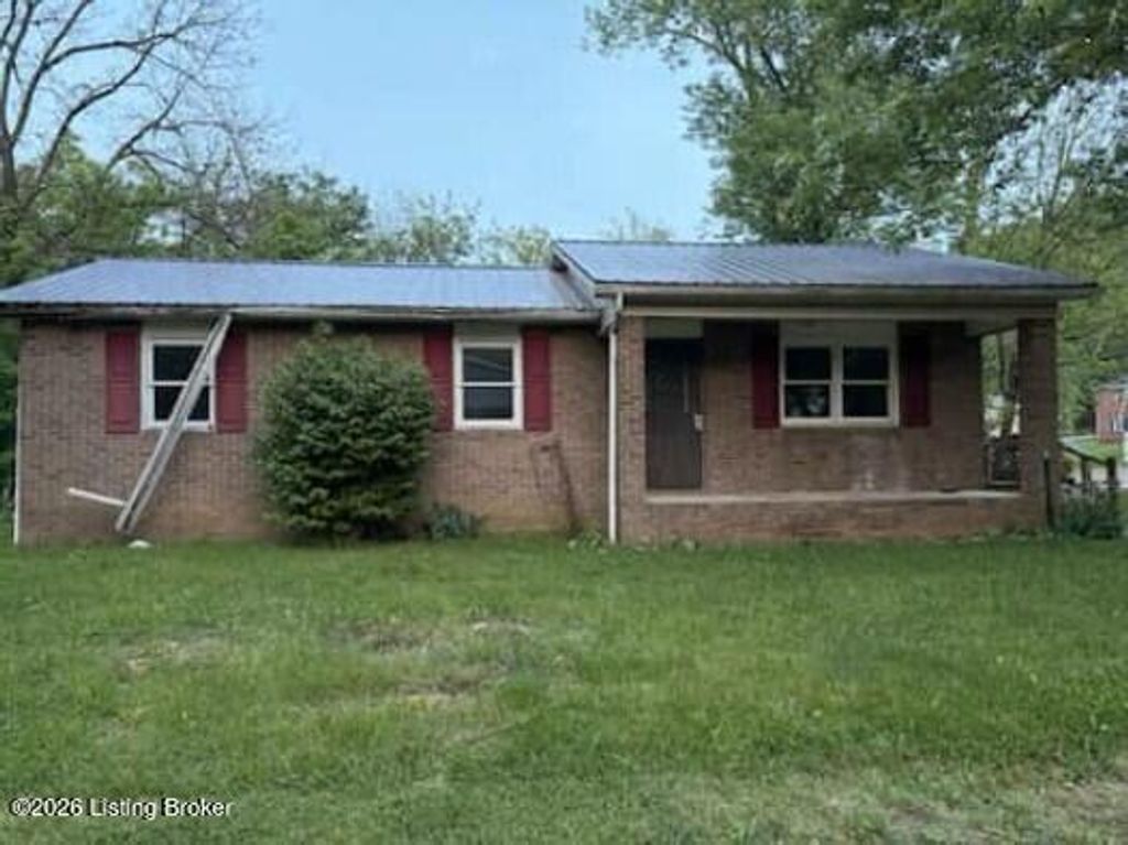 Photo of 208 Victoria Way, Grayson, KY 41143 (MLS # 1717427)