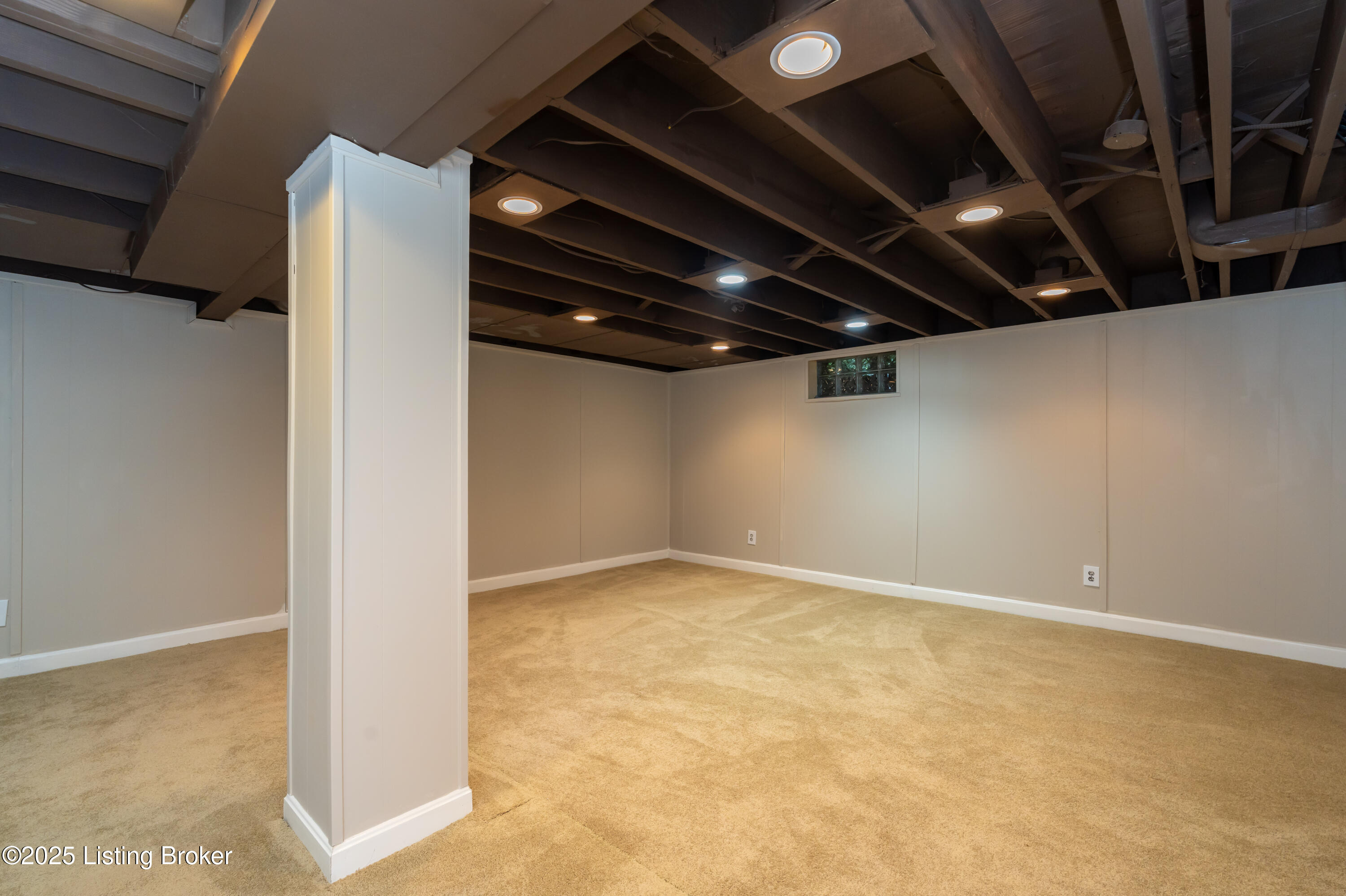 2403 Valletta Rd, Louisville, Pennsylvania image 25