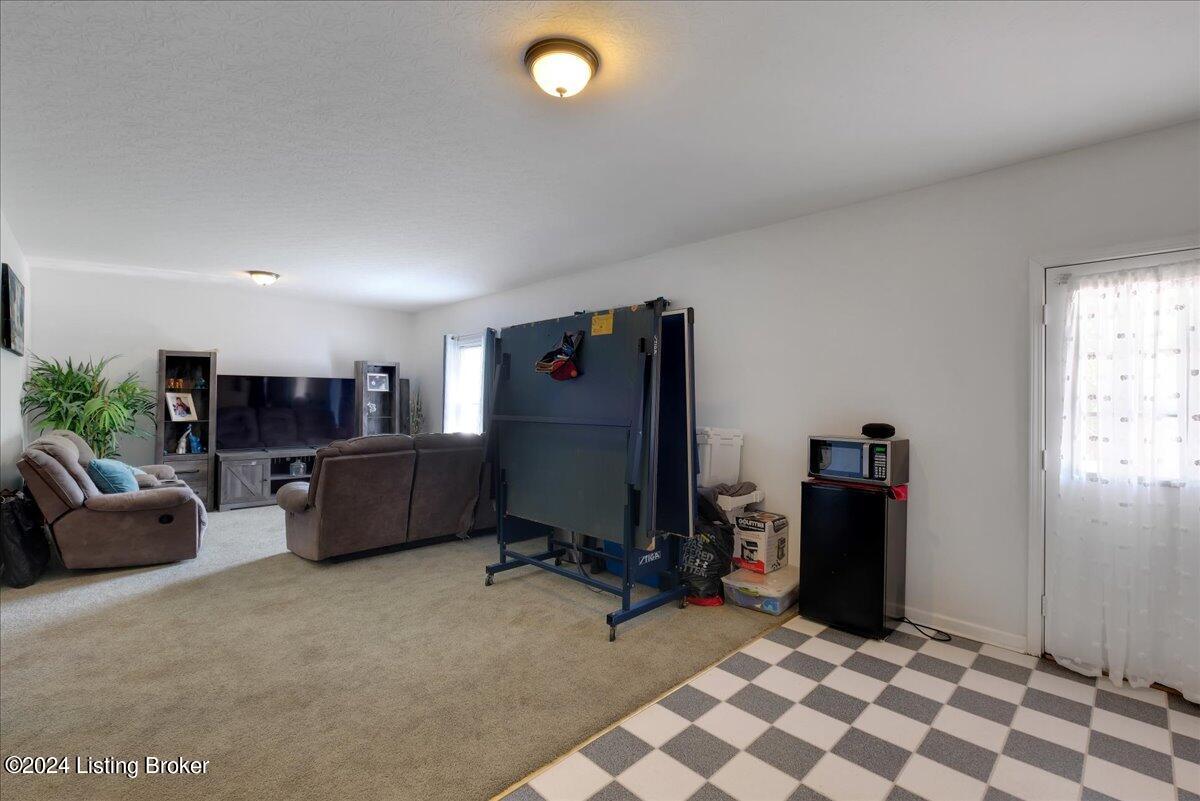 5573 Orphan Ln, Shelbyville, Kentucky image 31