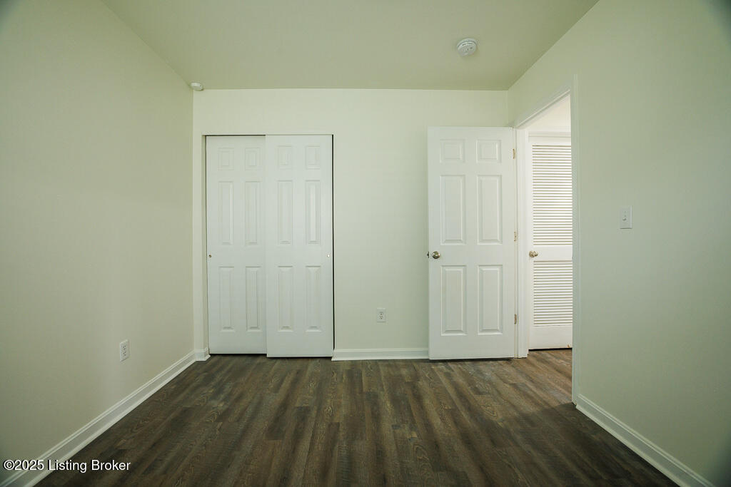 7003 Hollow Oaks Dr, Louisville, Kentucky image 35