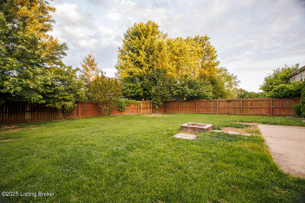 7003 Hollow Oaks Dr, Louisville, Kentucky image 50