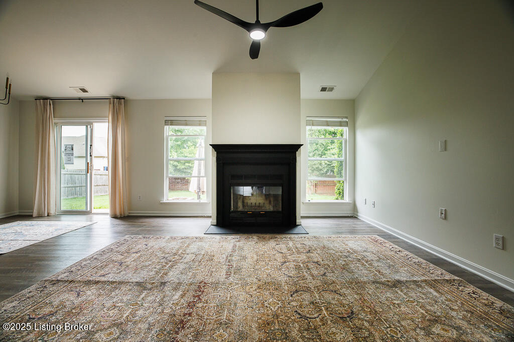 7003 Hollow Oaks Dr, Louisville, Kentucky image 7