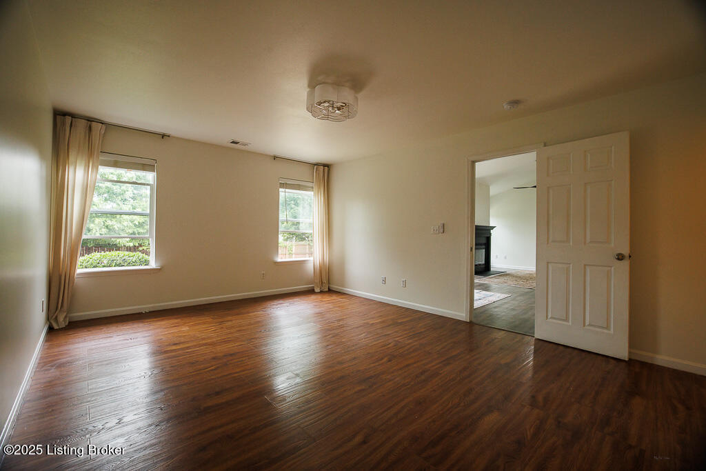 7003 Hollow Oaks Dr, Louisville, Kentucky image 41