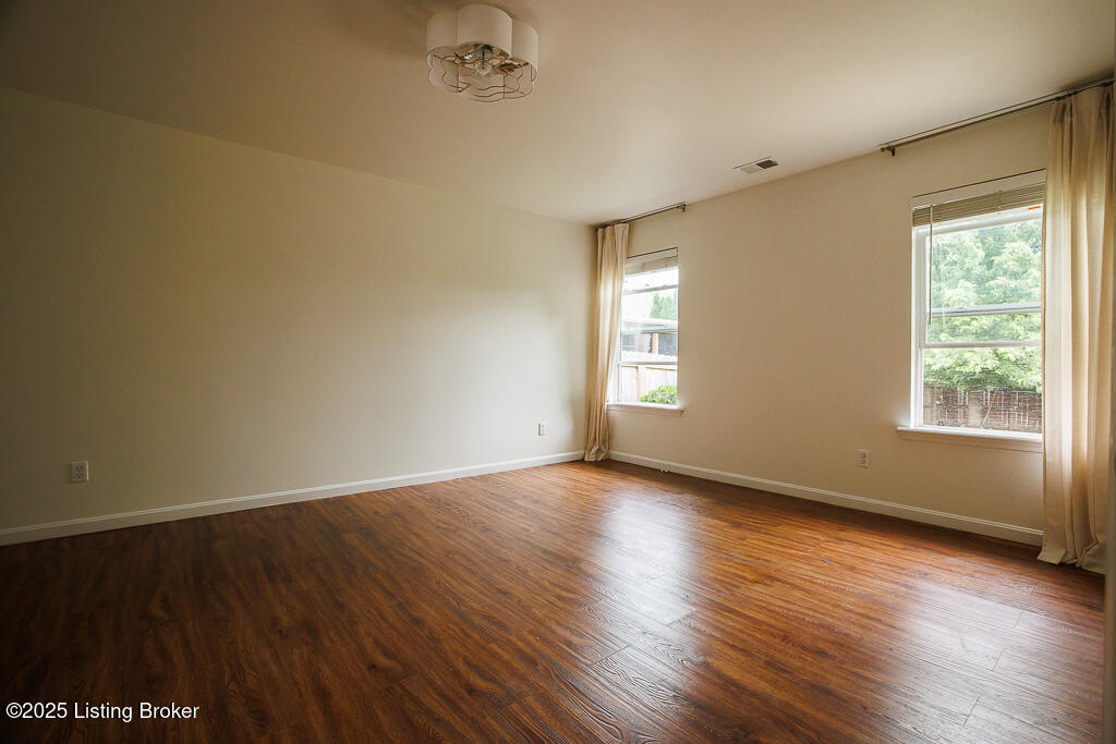 7003 Hollow Oaks Dr, Louisville, Kentucky image 38